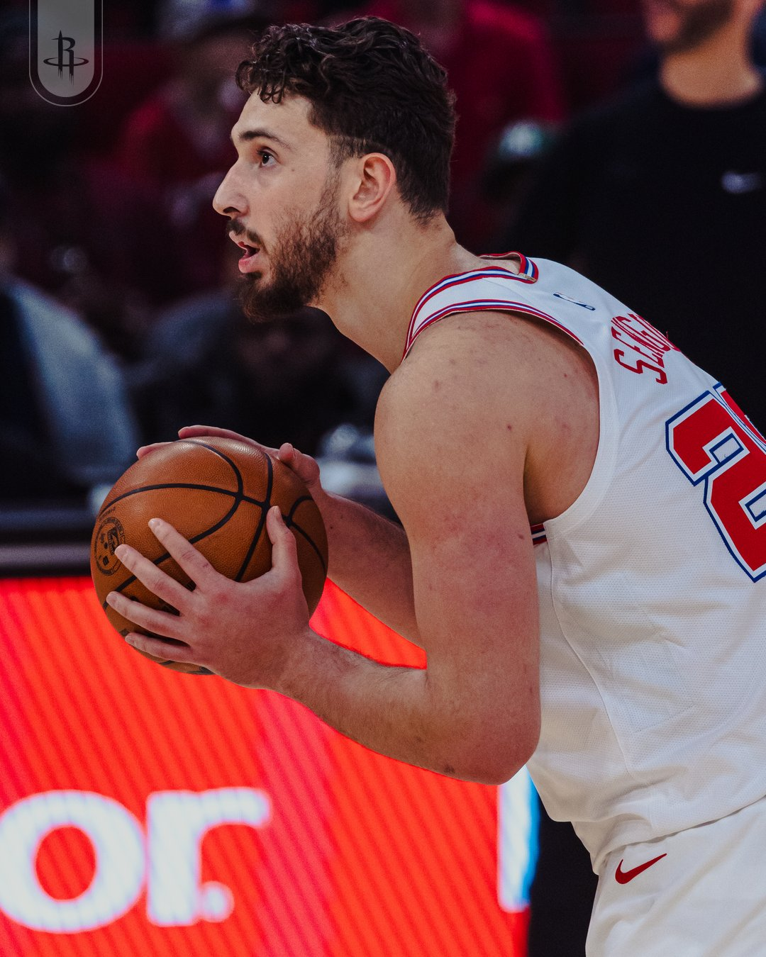 开云体育-杜兰特18分6板8助攻火箭击败鹈鹕2连胜,史密斯32分申京21分8篮板