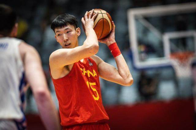 1662428846208067769.jpg kaiyun-考虑重返NBA?周琦:如果有机会,我愿意再尝试一下