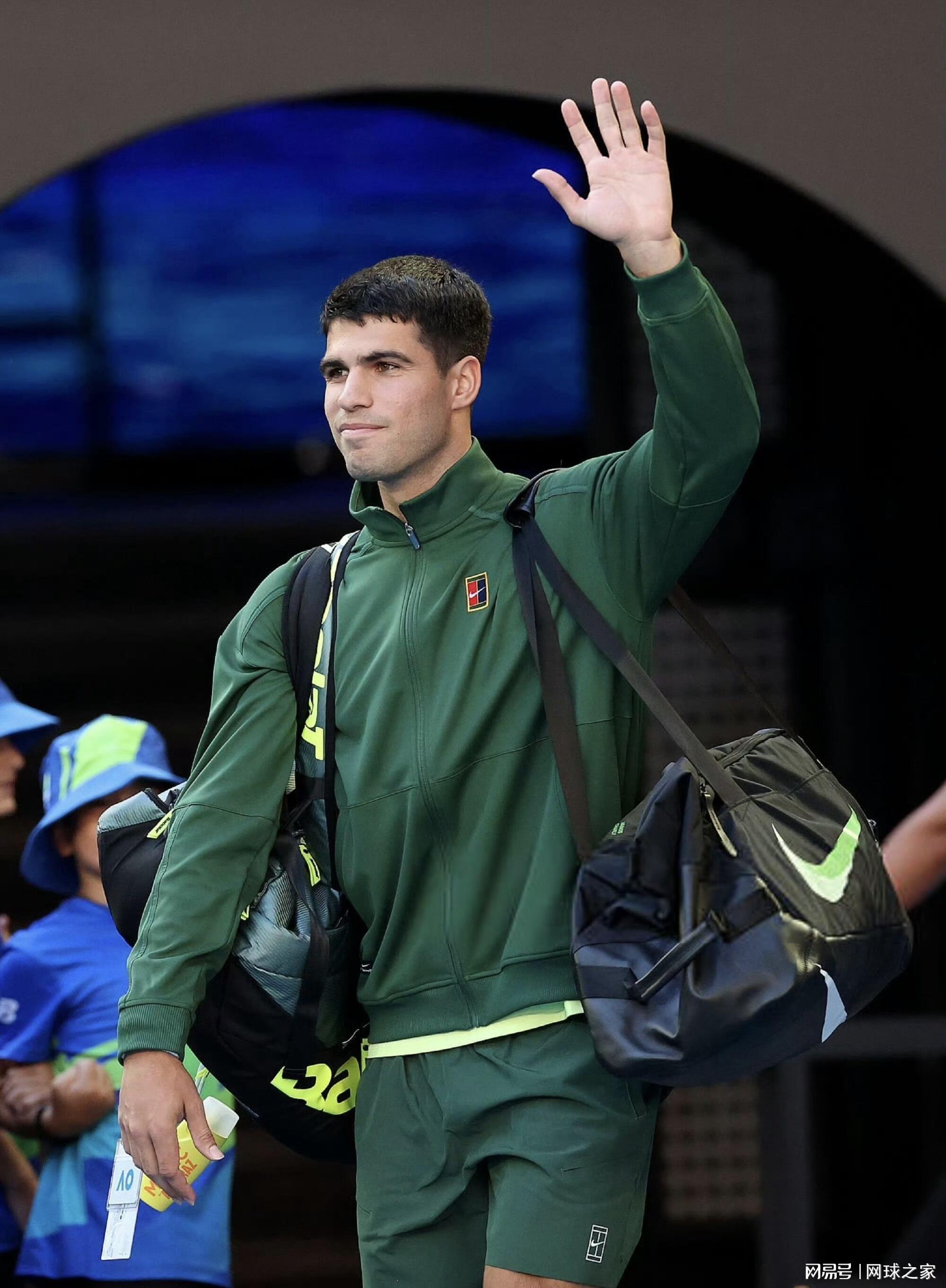 费雷罗被爆在IG上已经取关阿卡,昔日师徒彻底分道扬镳