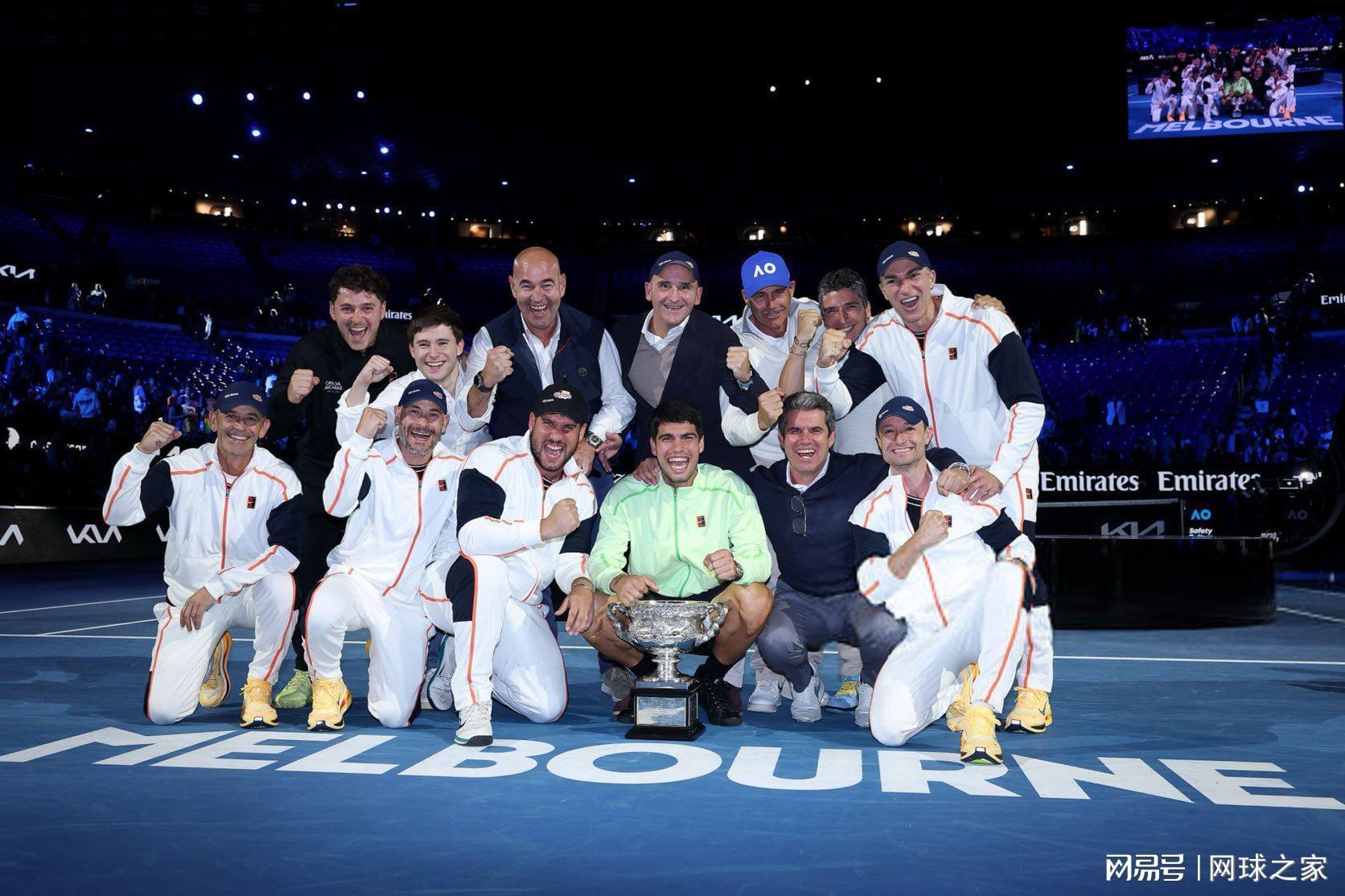 费雷罗被爆在IG上已经取关阿卡,昔日师徒彻底分道扬镳